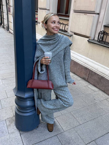 Nezo™ | V-hals pakje met sjaal